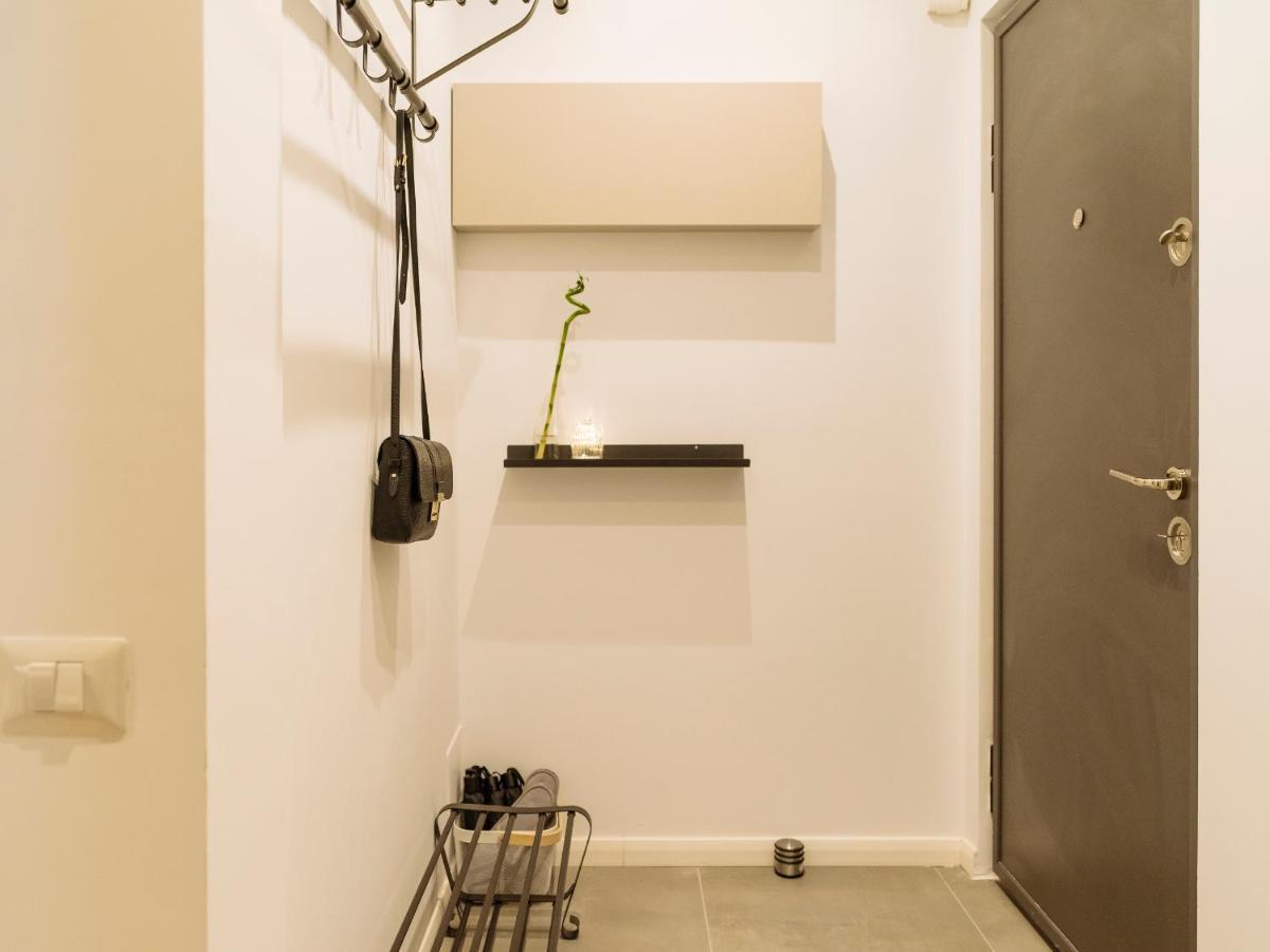 Bright 3Br Flat - Top Location - Green View Balcony บูคาเรสต์ ภายนอก รูปภาพ