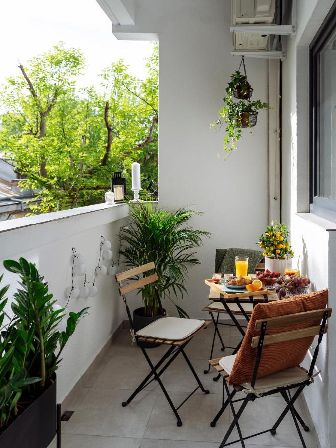 Bright 3Br Flat - Top Location - Green View Balcony บูคาเรสต์ ภายนอก รูปภาพ